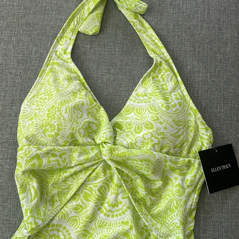 Ellen Tracy Green One Piece Swimsuit  Size 8